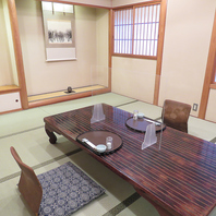 まるで旅館のような落ち着いた雰囲気の和室のお座敷