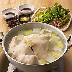タッカンマリ(鶏一羽鍋)+焼き鳥3本 全6品