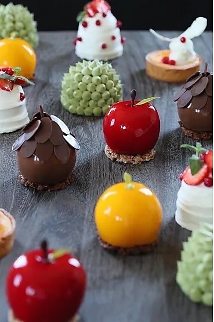 フジフランスのケーキ　※季節によって異なります