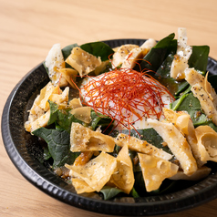 ほうれん草と半熟卵のサラダ