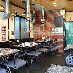 アットホームな雰囲気の当店は、10～20名様までの貸切も承っております。会社のご宴会や地域のお集まり、大人数での食事会など、プライベートな空間で気兼ねなく焼肉を満喫したい時に最適！ぜひお気軽にご相談ください♪