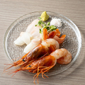 料理メニュー写真&nbsp;【おすすめ】　毎日変わる刺身盛り合わせ