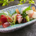料理メニュー写真 お造り三種盛合せ