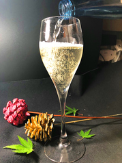 世界初？独学料理人カツオのスパークリング地酒