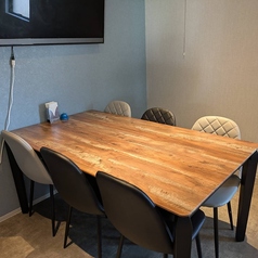 半個室となっております。