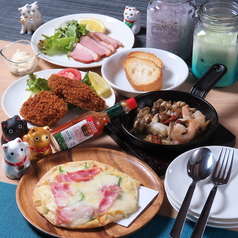 ごはんとコーヒー時々お酒　家とねこのコース写真