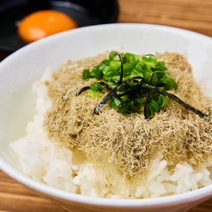 とろろ昆布の卵かけご飯
