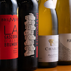 世界各国より集う充実のワインを