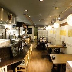 最大64名まで収容可！ゆったり寛げる座敷、広々テーブル席、個室まで完備。各種宴会におすすめです。お気軽にご相談ください♪