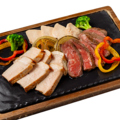 料理メニュー写真&nbsp;欲張り3種の肉盛り【2人前】