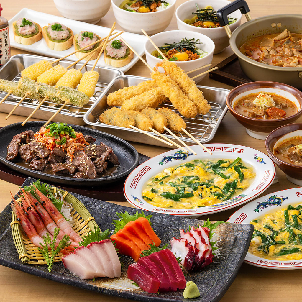 宴会におすすめ◎当店こだわりの料理を様々堪能できる飲み放題付きコースをご用意！