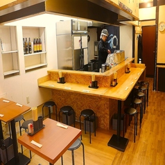 当店では貸切も可能で最大15人までご利用いただけます！立ち飲みも◎。心地よい空間でお酒を楽しむ♪贅沢なひとときをお過ごしいただけます！お友達や同僚との集まりにピッタリ◎お気軽にお問い合わせください♪※繁忙期（１２～４月）は他のお客さんを入れる可能性ありますので予めご了承ください。