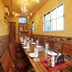 着席時10名。立食時20名様まで対応可能です。