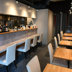 SRY+IZAKAYA French Italian Creation 東京スカイツリー駅前店の雰囲気2