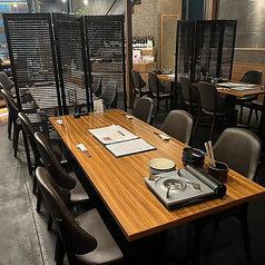 博多やまや 福岡本店の雰囲気1