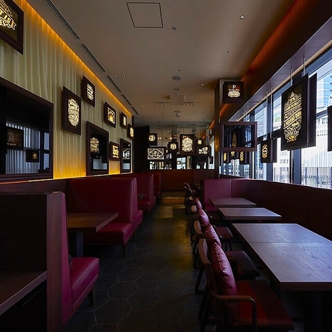 THE PUBLIC PLUM UMEDA �U �p�u���b�N �v���� �E���_