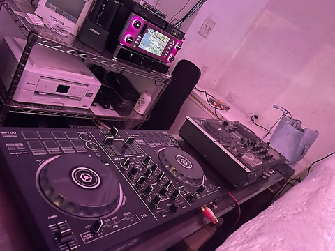 元町 グローバルハブ スポーツバー カフェ 貸切パーティー 元町 バー カクテル ネット予約可 ホットペッパーグルメ