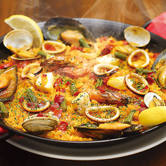 名物★魚介のパエリア1800円