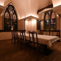 ２F、フォトスペース　サロン　食事でも撮影にも♪