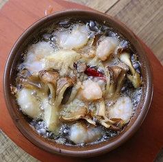 海老とキノコのアヒージョ