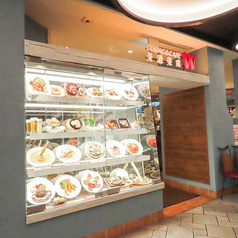 DINING＆CAFE 美酒美食Ｗ（ダブル） 天神ソラリアプラザ店の写真3