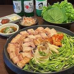 国産豚使用　ミナリサムギョプサル