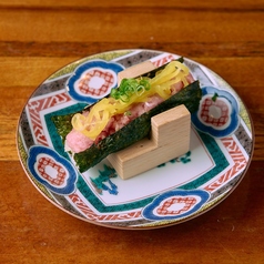 本鮪トロたく手巻き