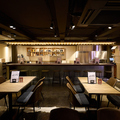 炉端とこぼれワインのお店 じゅわの雰囲気1