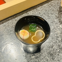 わかめと油揚げの味噌汁