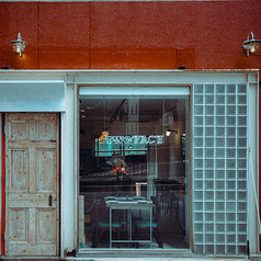 TWOFACE トゥーフェイスの写真