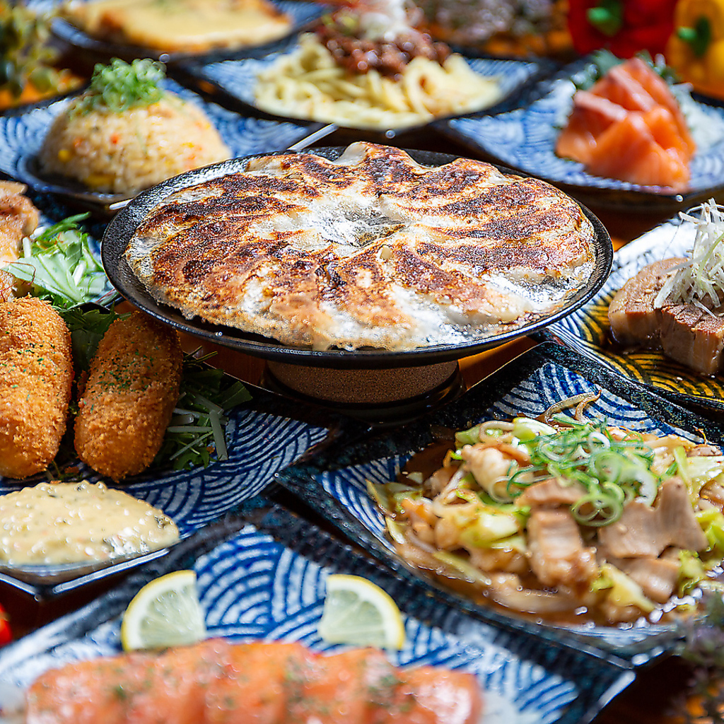 120分飲み放題付きコースは2500円～★ボリューム満点、満足度も高いラインナップ！