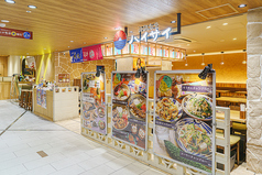 沖縄食堂ハイサイ エキマルシェ大阪の外観3