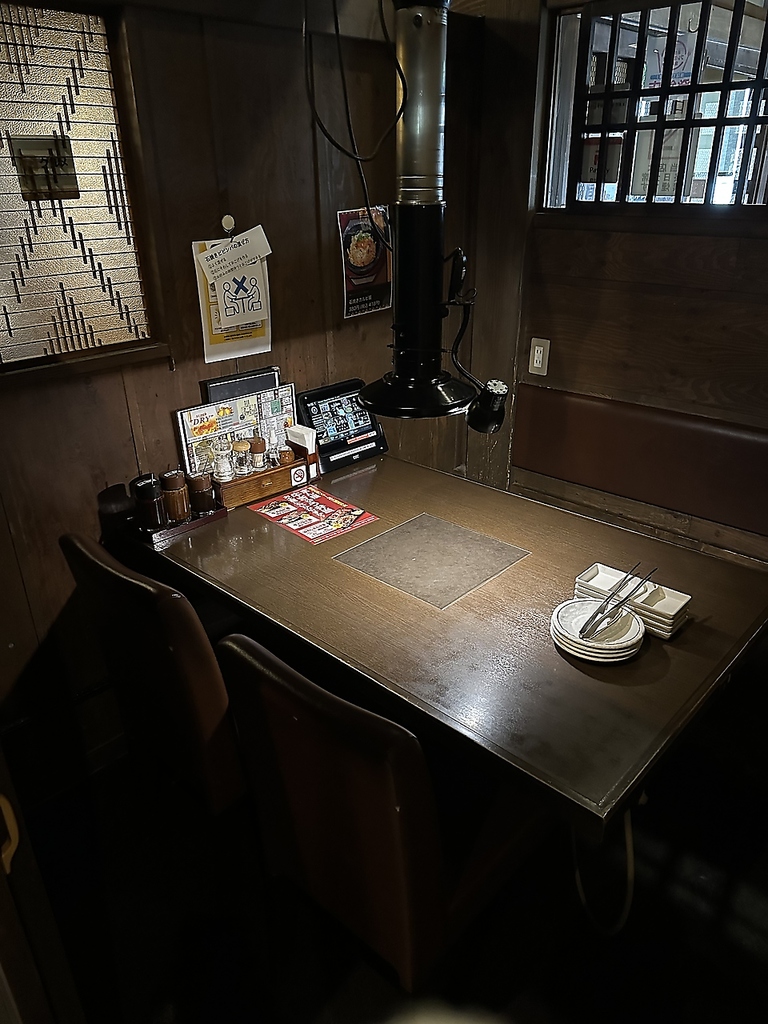 少～中宴会にぴったりの個室がございます！プライベート感満載です！（2～10名様がご着席可能です◎)