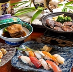 新鮮なお魚ございます！寿司盛り合せや丼などの御飯物もございますので〆にもぴったりです◎