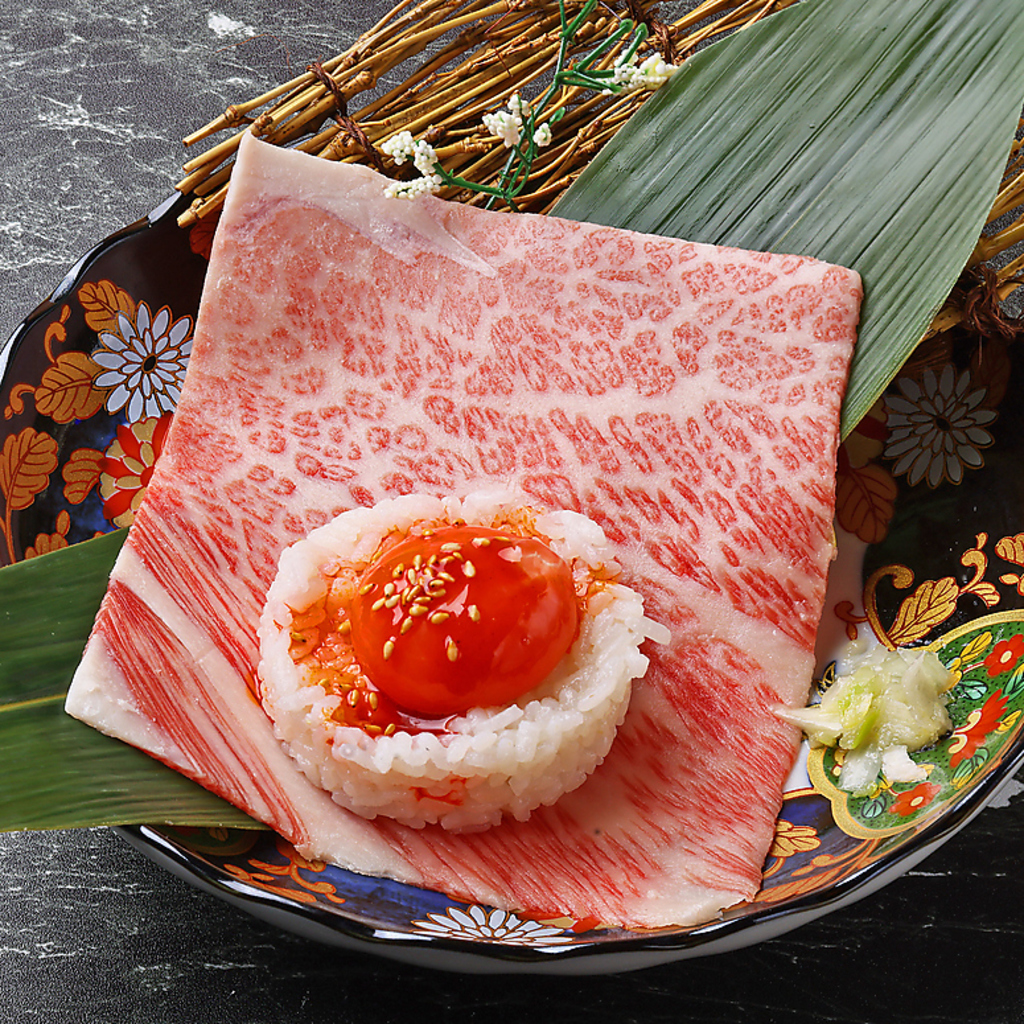 人気の「肉寿司」映え率＆美味しさ100％！
