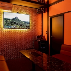 完全個室×貸切パーティー×カラオケ×ダーツ　PonPon Lounge　中目黒　の雰囲気3