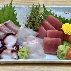 お刺身盛り合わせ