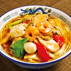 五目あんかけ湯麺