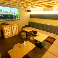 2～6名までの半個室席が6テーブルございます。