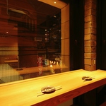 人気の2名様個室♪大名の街を眺めながらの食事はいかがですか？