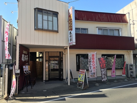 地元で朝に収穫する新鮮野菜が食べられ、創作料理が豊富に揃う町の洋食屋さん。