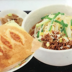 台湾麺と焼き餃子