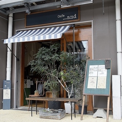 Cafe ...andの写真