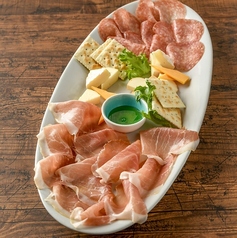 生ハム＆チーズ3種盛り合わせ