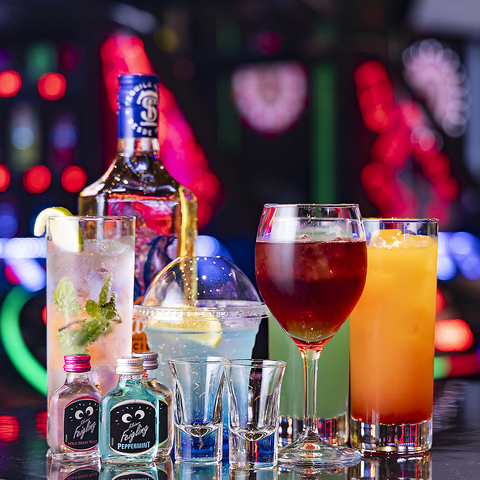 GiGO Arcade Cafe KITTE Lbe 