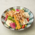 料理メニュー写真 アボカドとお豆富の和風kawaraサラダ