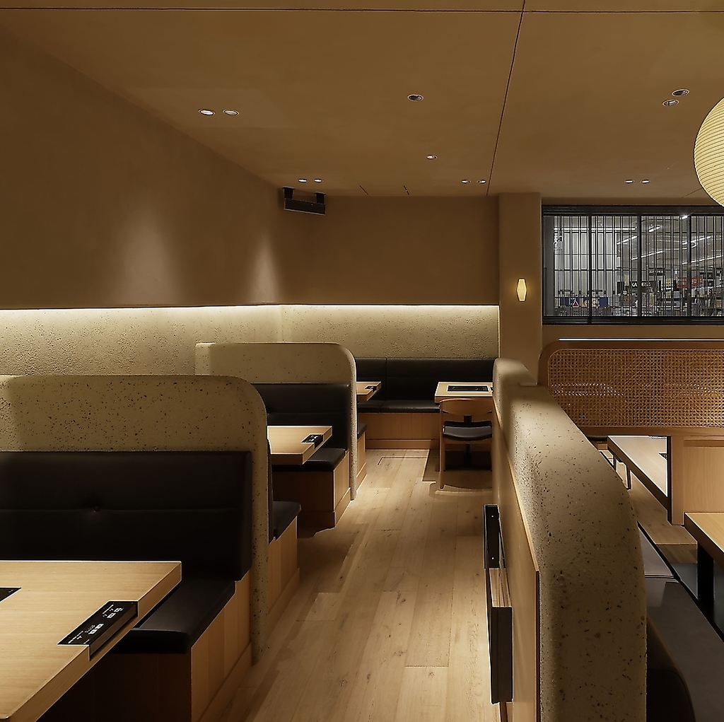 【心地よい賑わい】 『博多もつ鍋』や『おおやま』を初めて体験される方へおすすめ。 