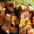 料理メニュー写真&nbsp;ジューシー☆豚テキと蒸しキャベツ　にんにく醤油ソース