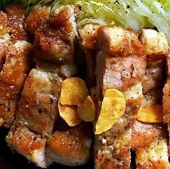 ジューシー☆豚テキと蒸しキャベツ にんにく醤油ソース
