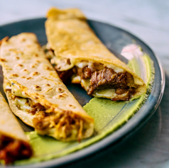 ケサディーシャ(Quesadillas)